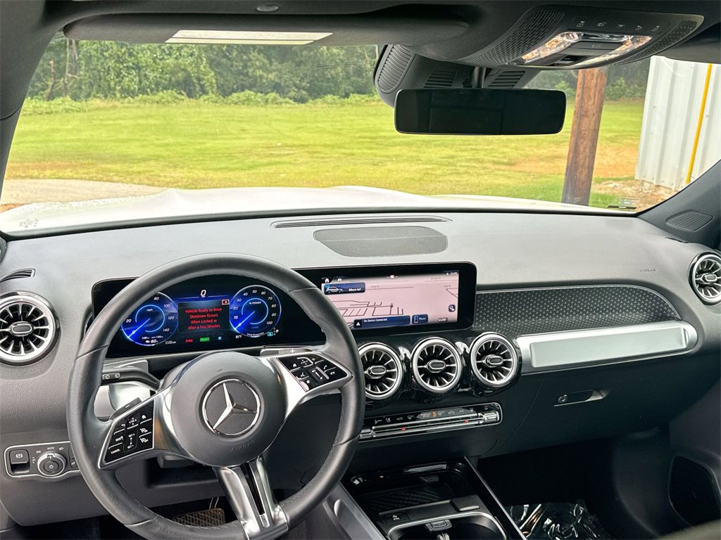 Used 2024 Mercedes-Benz EQB 250+ image 30