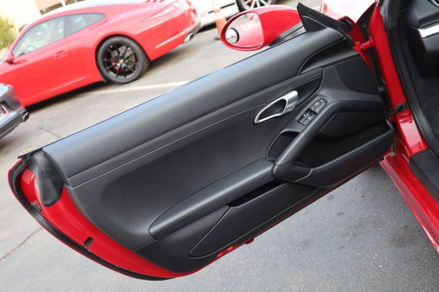 Used 2017 Porsche 718 Boxster S RWD image 22