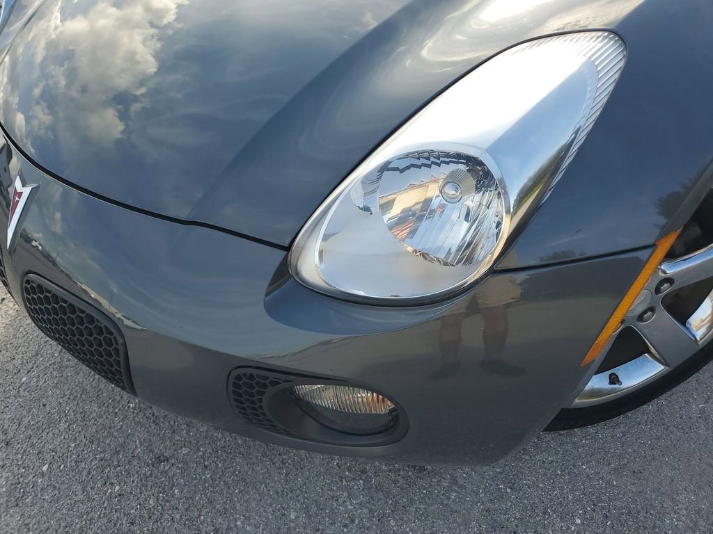 Used 2008 Pontiac Solstice GXP w/ Premium Package image 16