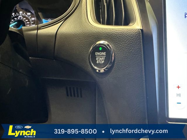 Used 2024 Ford Edge SEL AWD/4WD image 14