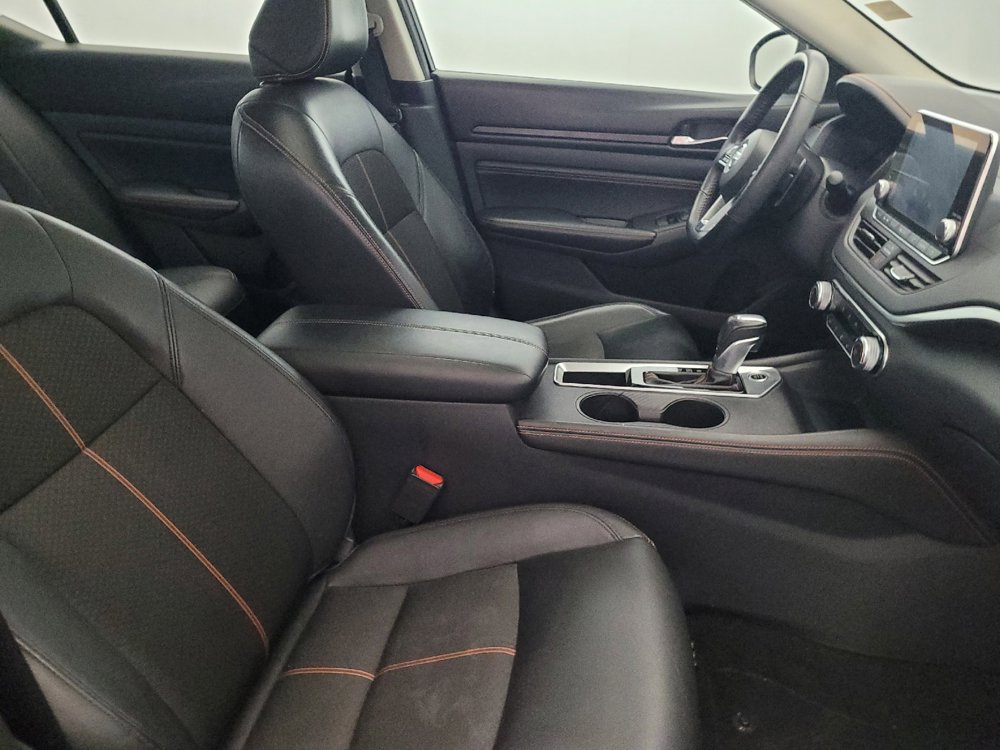 Used 2019 Nissan Altima 2.0 SR image 21