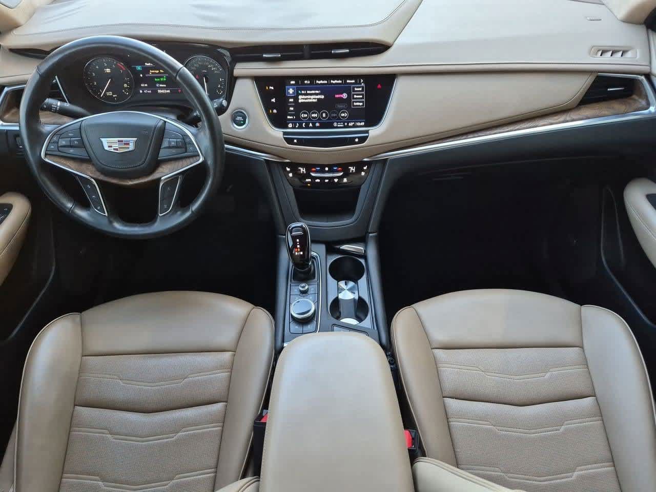 Used 2023 Cadillac XT5 Premium Luxury w/ Platinum Package AWD/4WD image 15