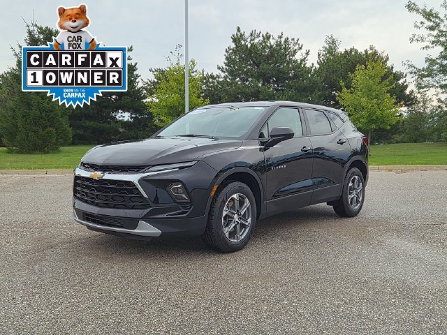 Used 2023 Chevrolet Blazer LT w/ Driver Confidence Package AWD/4WD image 1