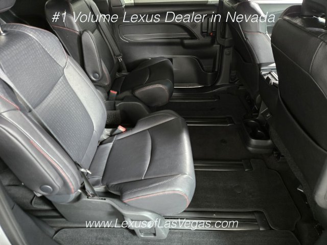Used 2025 Toyota Sienna XSE w/ XSE Plus Package FWD image 21