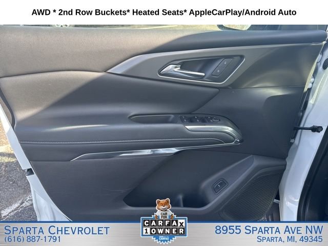 Used 2025 Chevrolet Traverse LT image 9