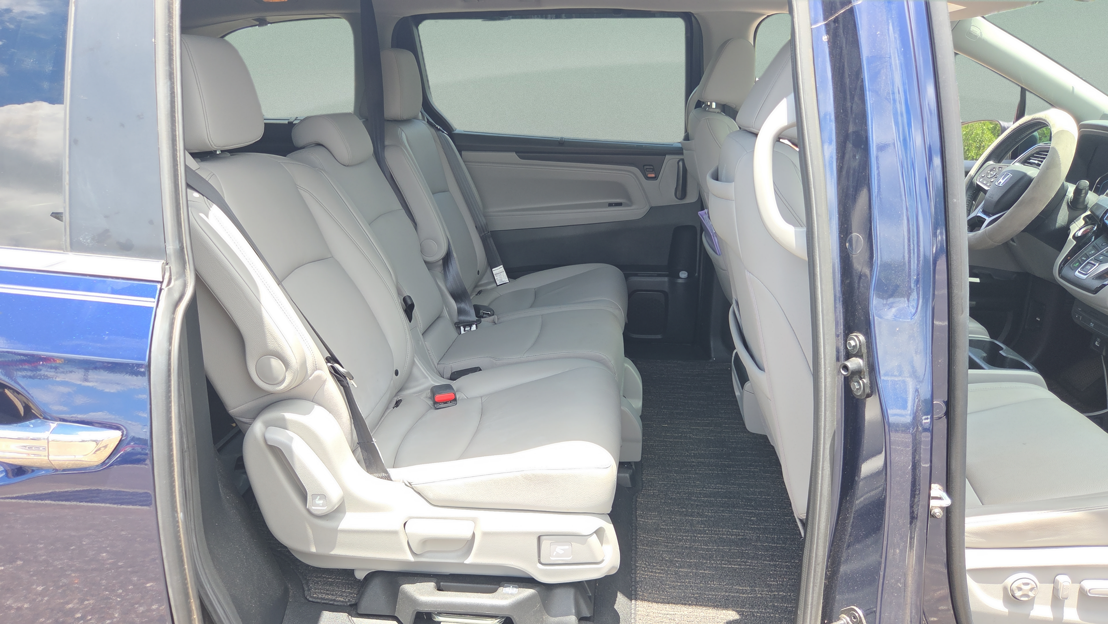 Certified 2023 Honda Odyssey Touring image 17