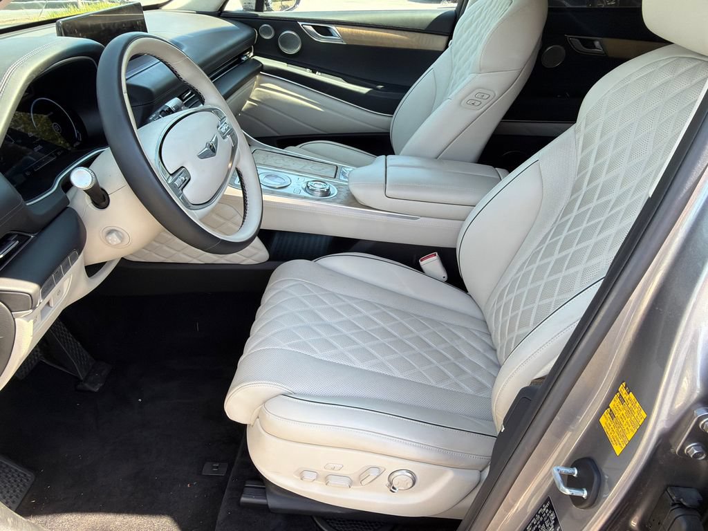 Used 2021 Genesis GV80 3.5T w/ Prestige Package 07 AWD/4WD image 11
