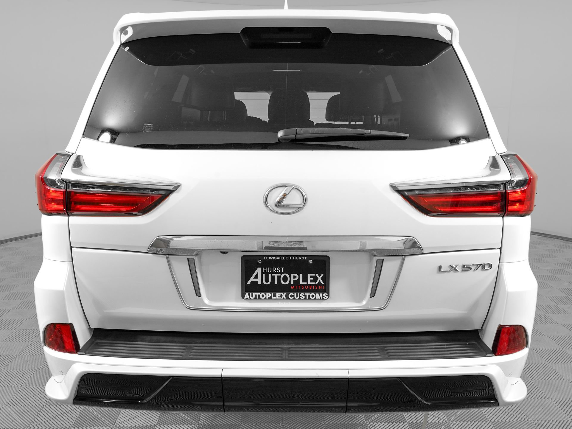 Used 2021 Lexus LX 570 4WD w/ Sport Package image 6