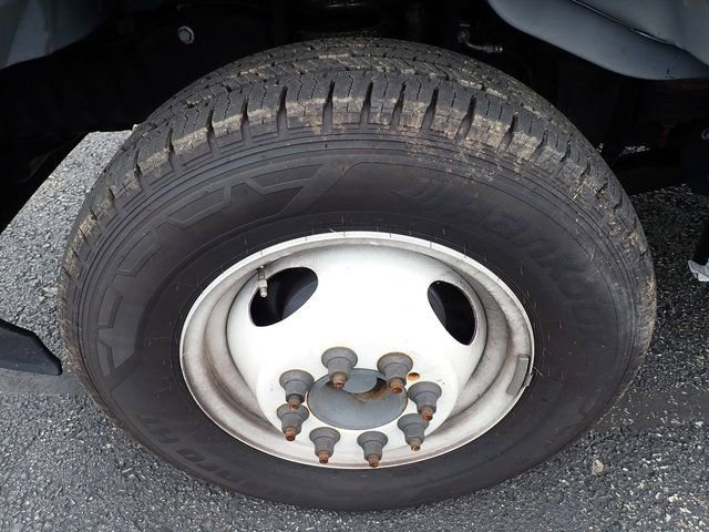 Used 2025 Ford E-450 and Econoline 450 Super Duty w/ Power Equipment Group image 8