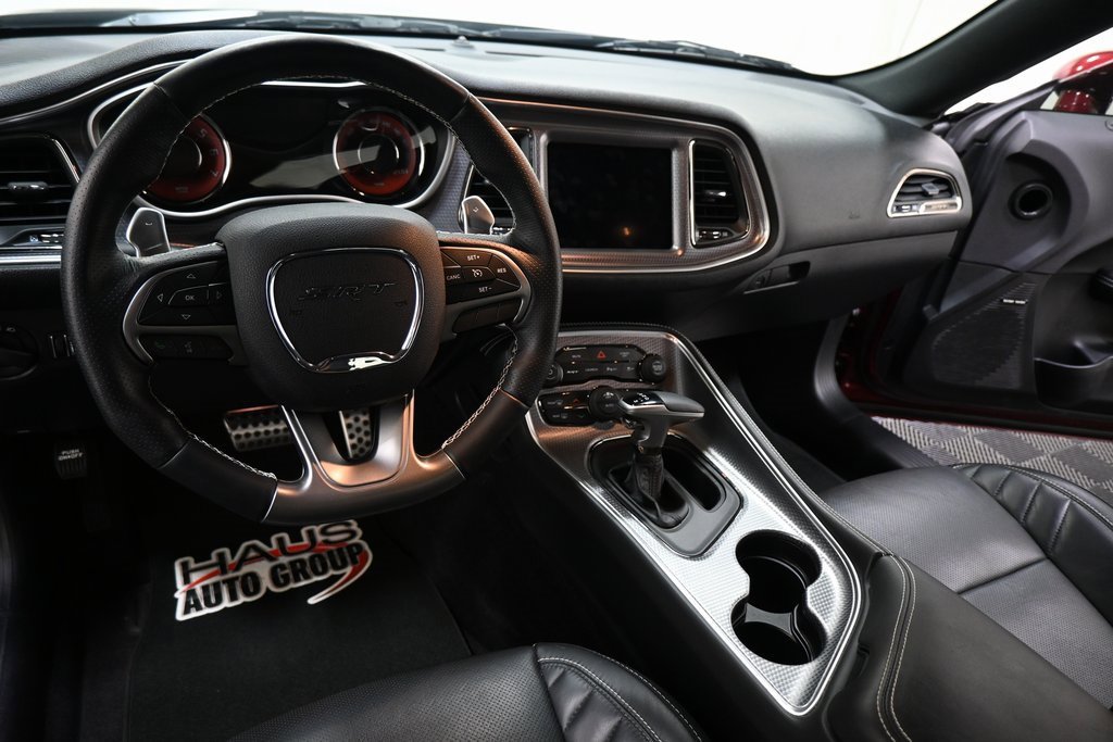 Used 2017 Dodge Challenger SRT Hellcat image 4