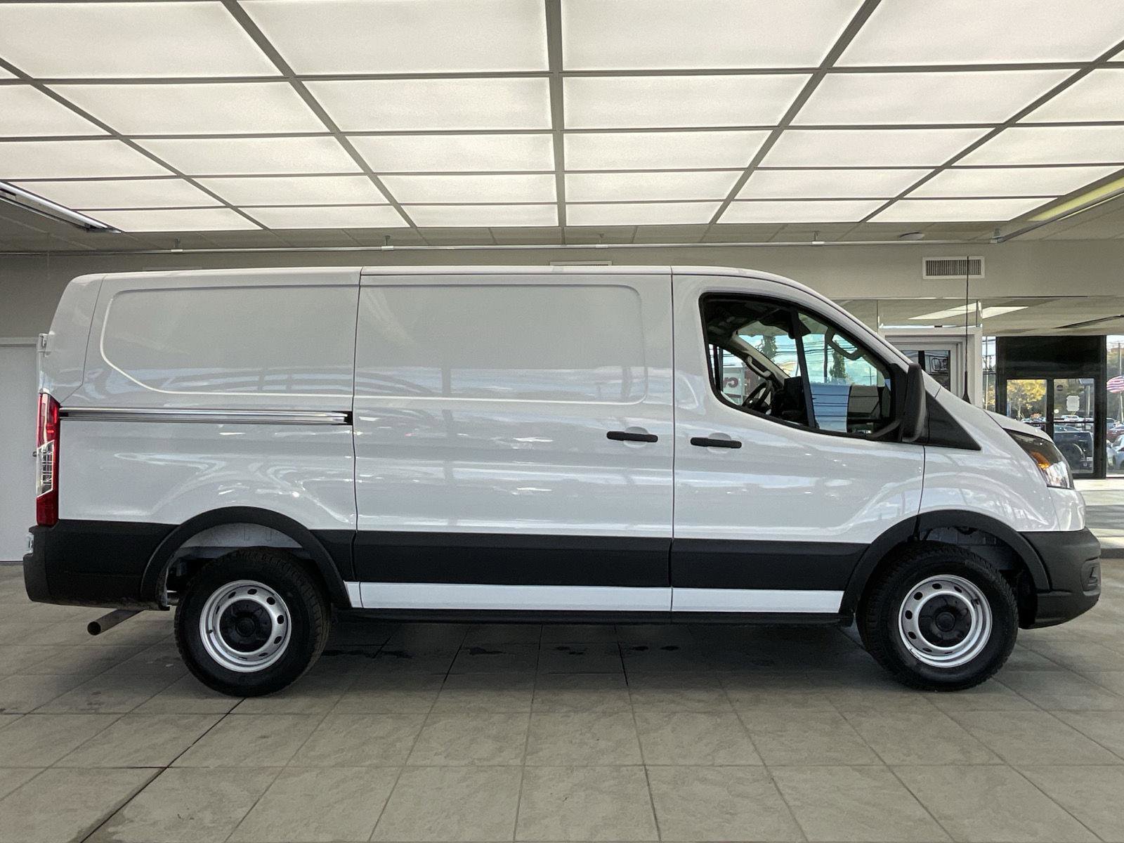 New 2026 Ford Transit 150 Low Roof image 4
