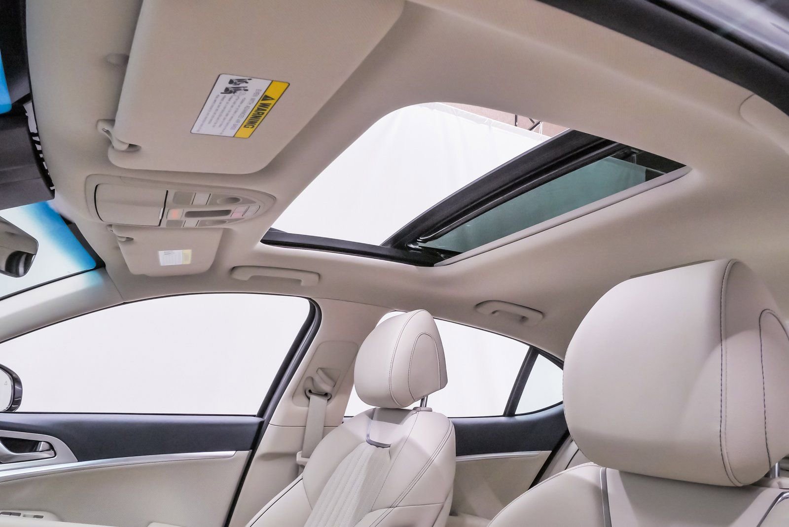 Certified 2026 Genesis G70 2.5T Prestige image 10