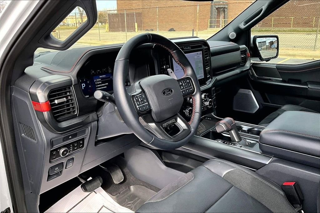 Used 2025 Ford F150 Raptor image 13