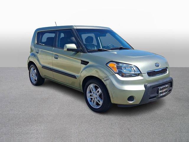Used 2010 Kia Soul + w/ Audio Pkg image 3