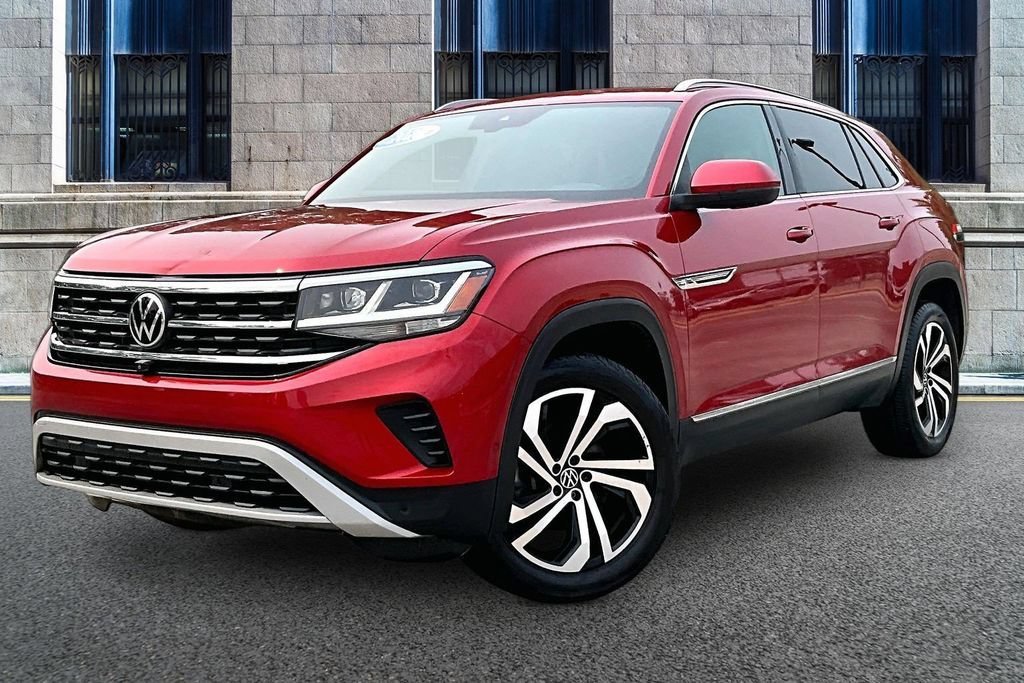 Used 2020 Volkswagen Atlas Cross Sport SEL Premium AWD/4WD image 2