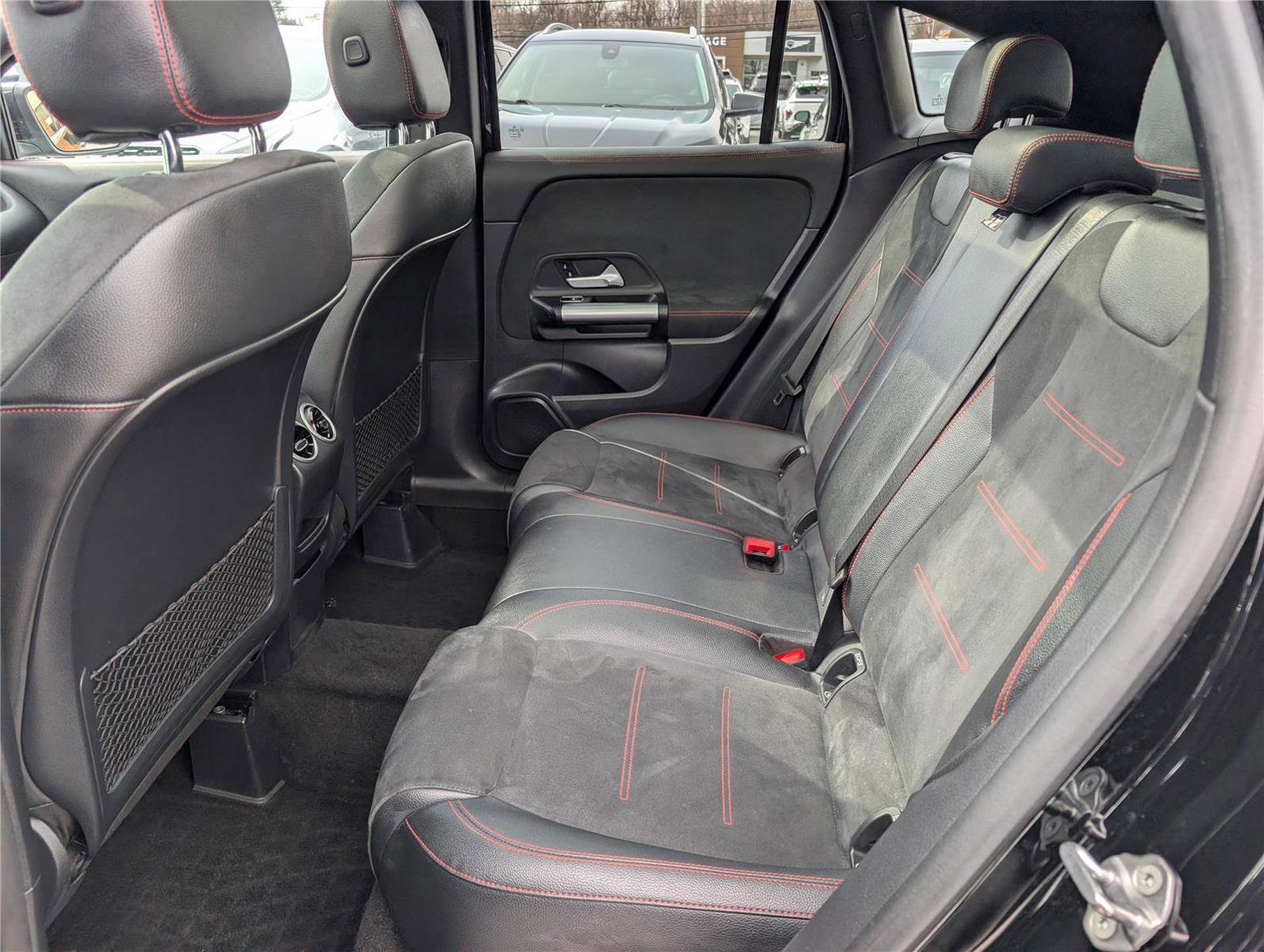 Used 2023 Mercedes-Benz GLA 250 4MATIC w/ AMG Line Exterior image 15