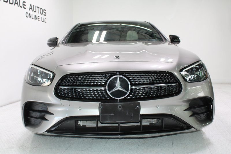 Used 2021 Mercedes-Benz E 350 Sedan w/ Premium Package image 7