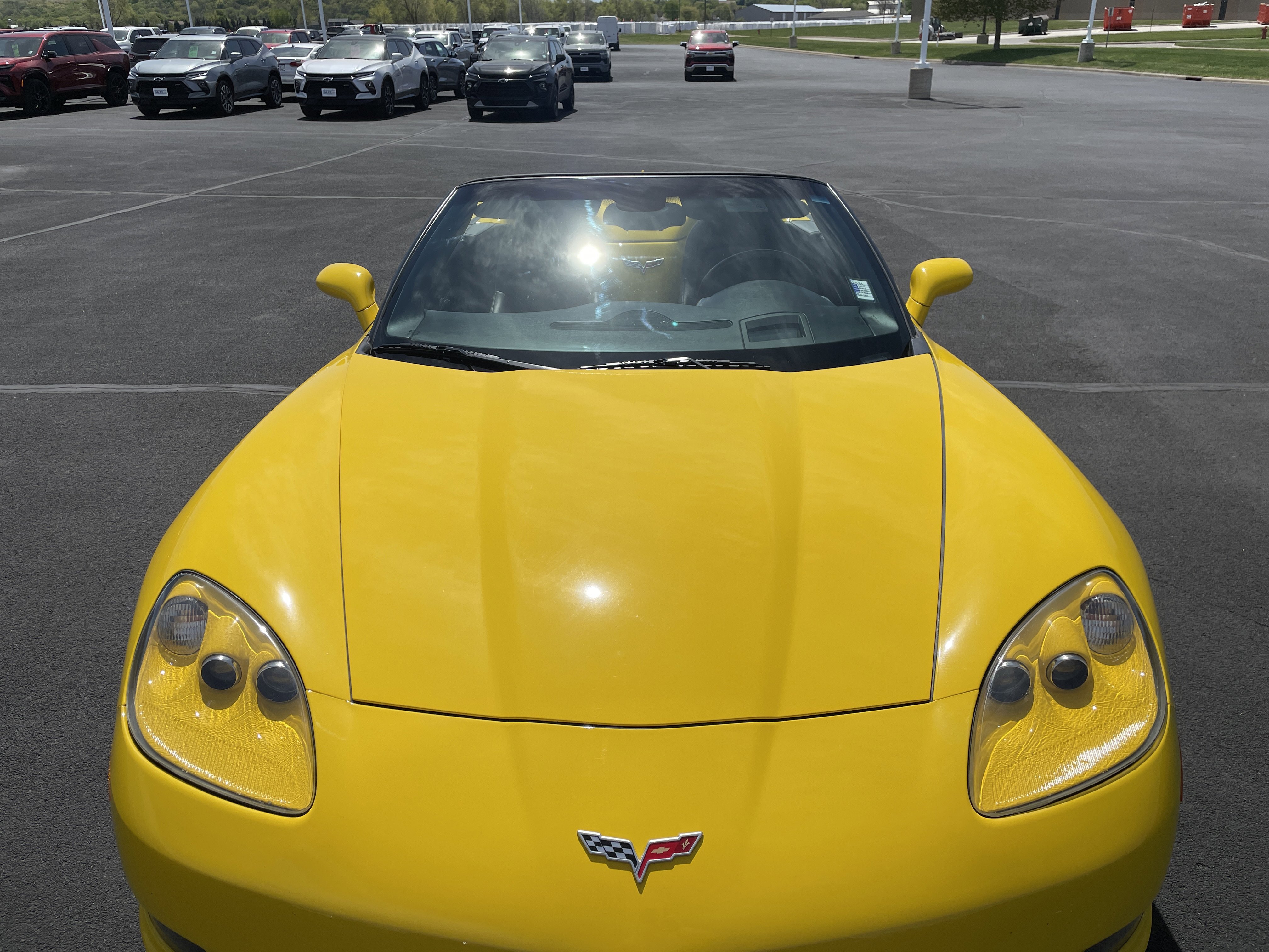 Used 2005 Chevrolet Corvette Convertible w/ Preferred Equipment Group RWD image 36