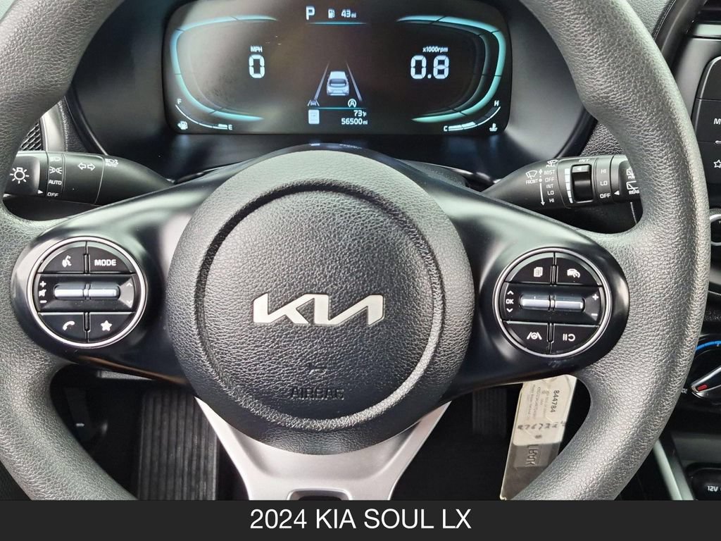 Used 2024 Kia Soul LX w/ Option Group 015 FWD image 12