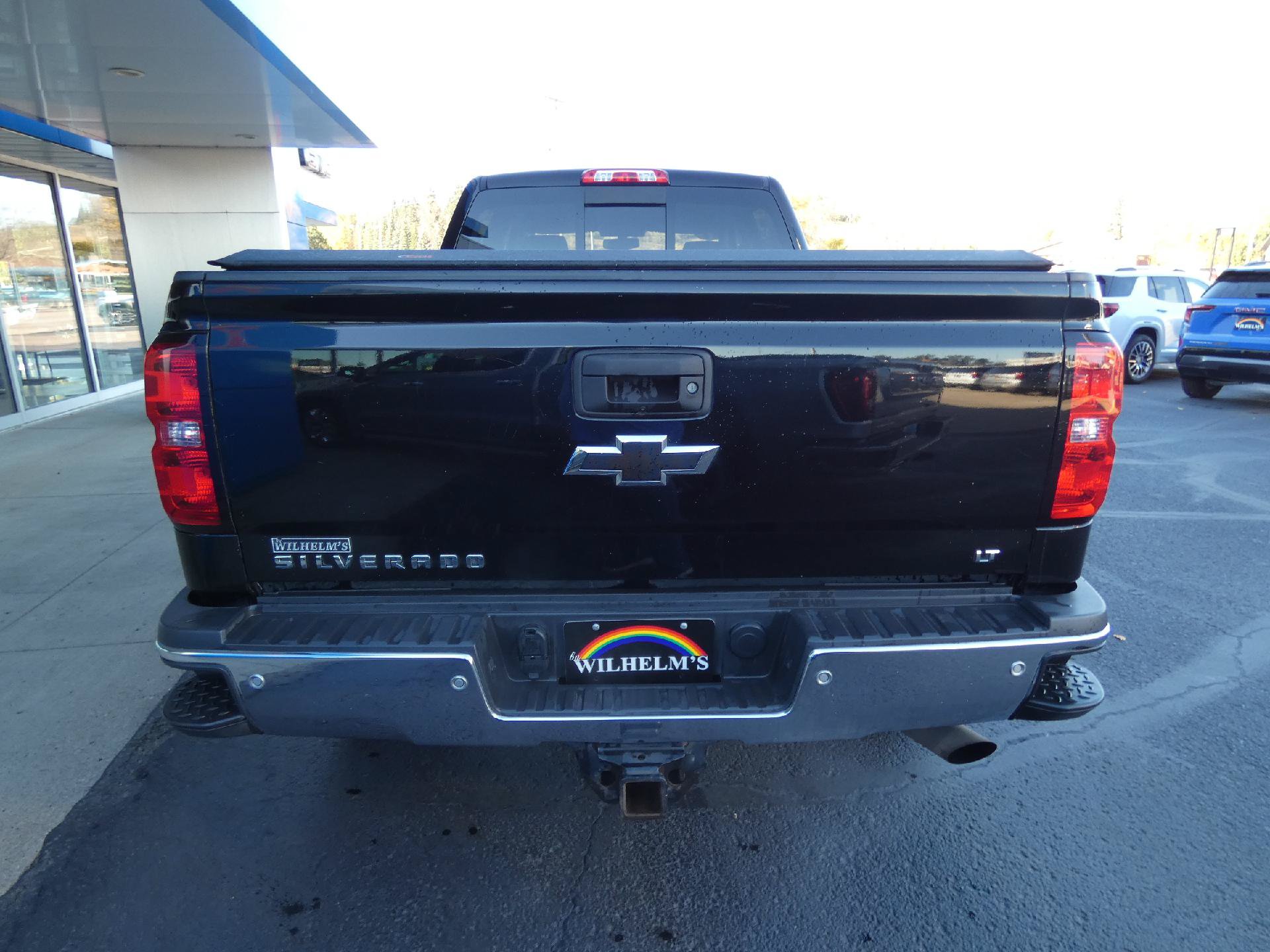 Used 2018 Chevrolet Silverado 2500 LT w/ All Star Edition AWD/4WD image 4