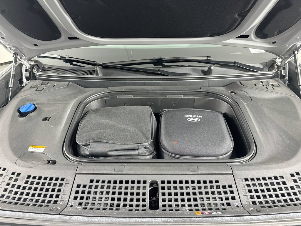 Certified 2026 Hyundai Ioniq 9 SEL AWD/4WD image 33