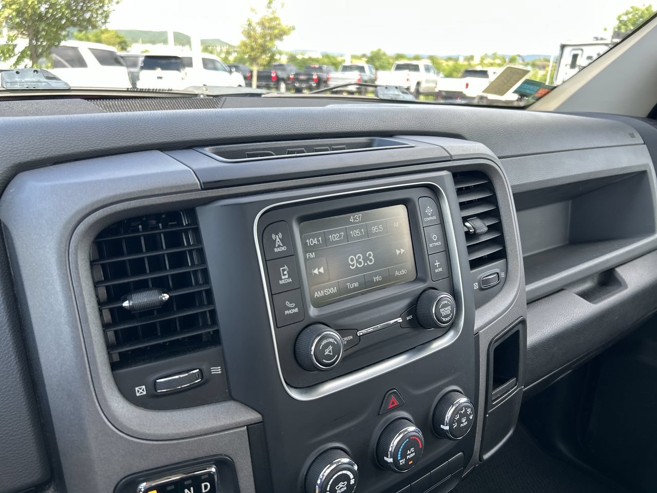 Used 2019 RAM 1500 Tradesman w/ Tradesman SXT Package AWD/4WD image 25