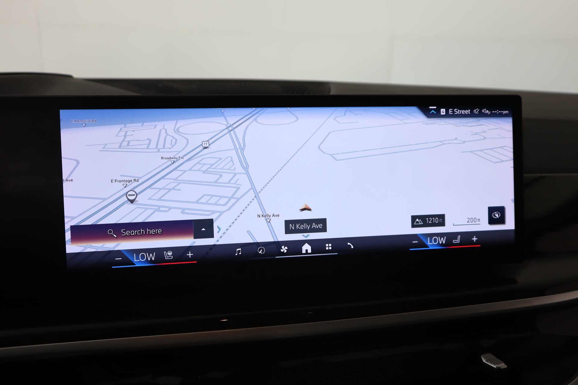 Used 2024 BMW X7 xDrive40i image 7