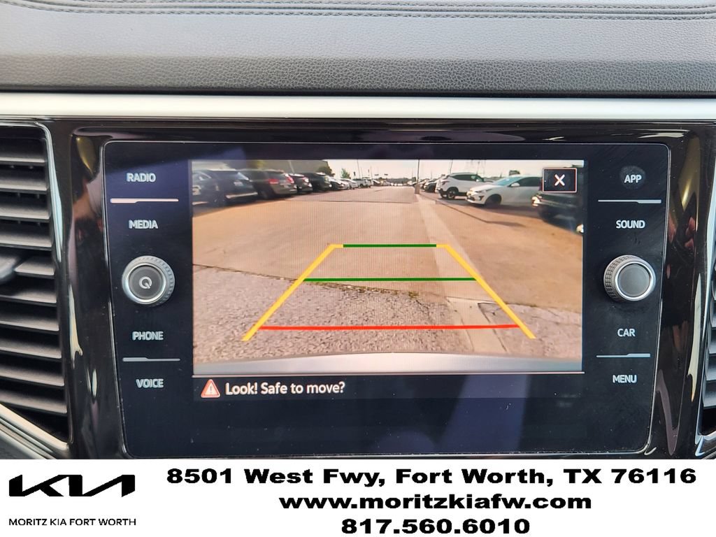 Used 2023 Volkswagen Atlas SE w/ Panoramic Sunroof Package AWD/4WD image 17