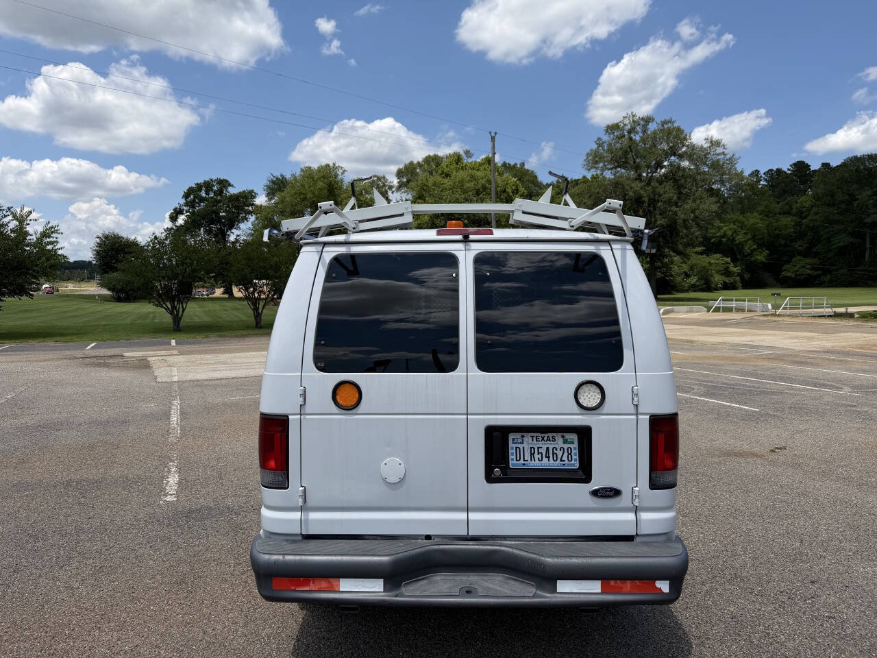 Used 2007 Ford E-250 and Econoline 250 RWD image 6