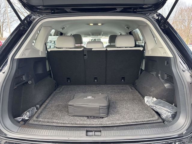Used 2021 Volkswagen Tiguan S image 29