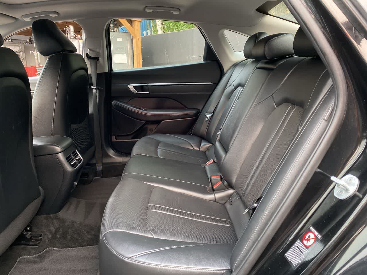 Used 2022 Hyundai Sonata Limited FWD image 15