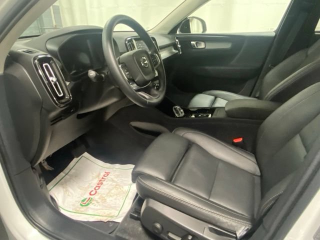 Used 2026 Volvo XC40 B5 Plus AWD/4WD image 9