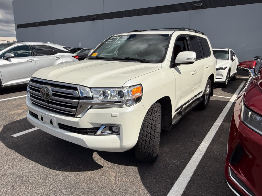 Used 2016 Toyota Land Cruiser AWD/4WD image 4