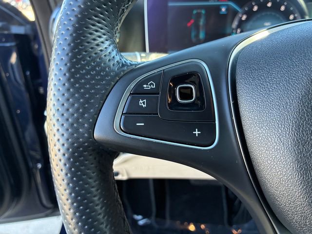 Used 2018 Mercedes-Benz E 300 4MATIC w/ Premium 2 Package image 23