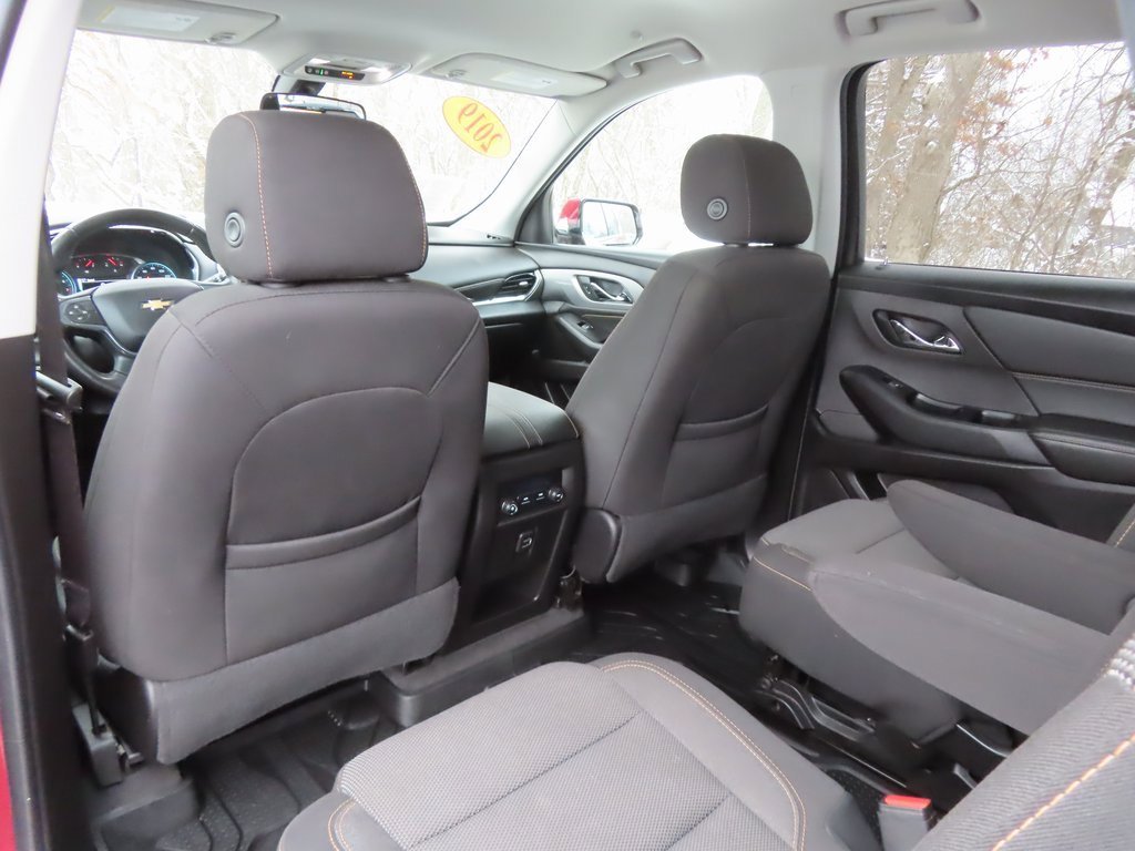 Used 2019 Chevrolet Traverse LT w/ LPO, Floor Liner Package image 29
