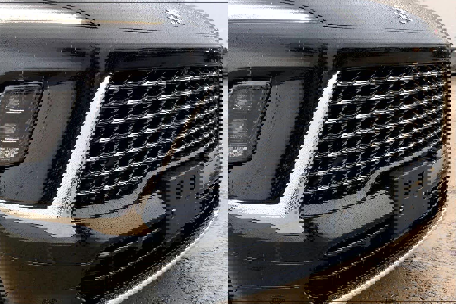 Certified 2025 Buick Enclave Avenir image 28