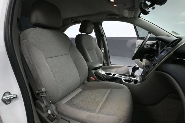 Used 2015 Chevrolet Malibu LS FWD image 38