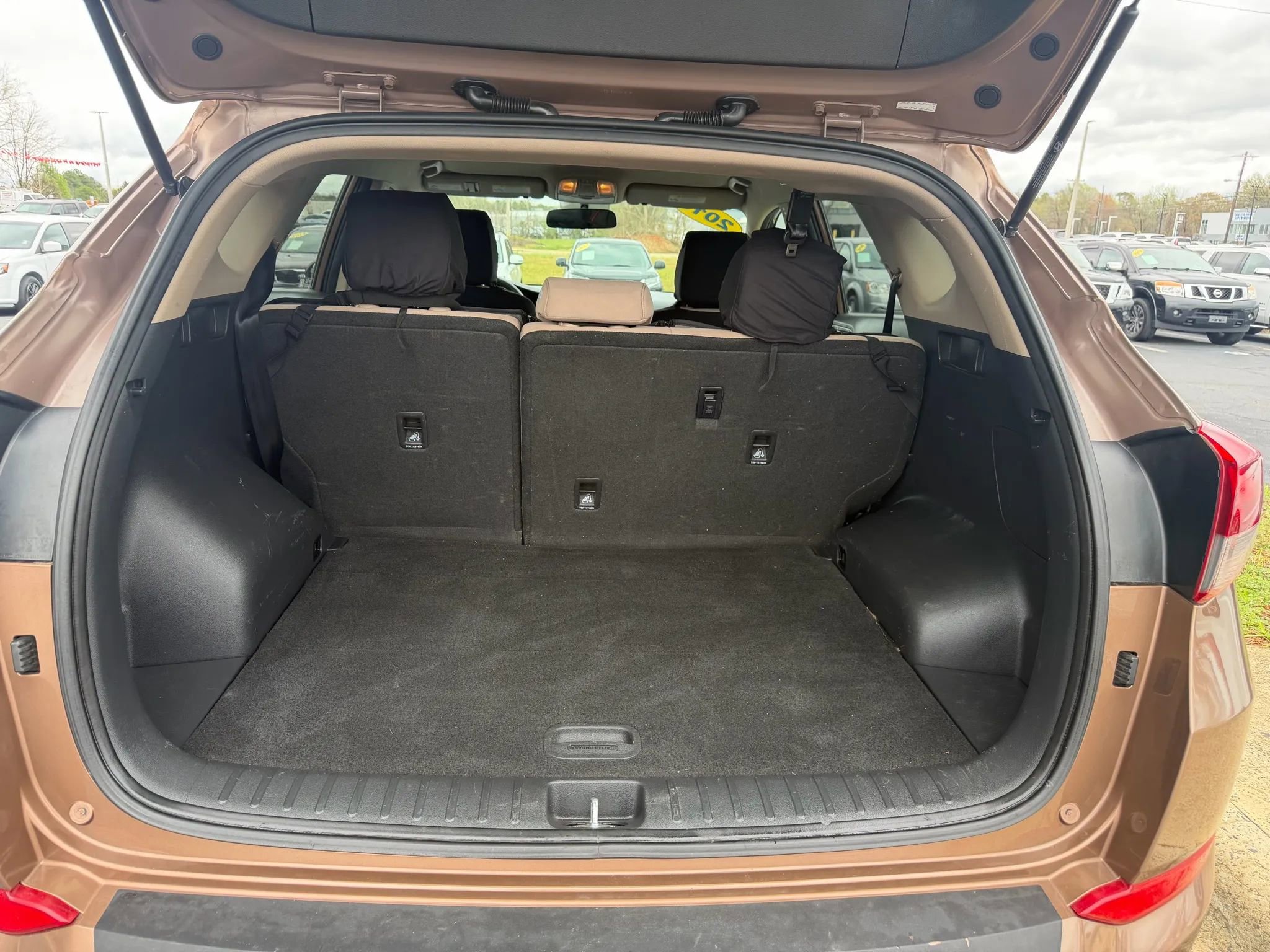 Used 2016 Hyundai Tucson SE w/ Option Group 02 image 17