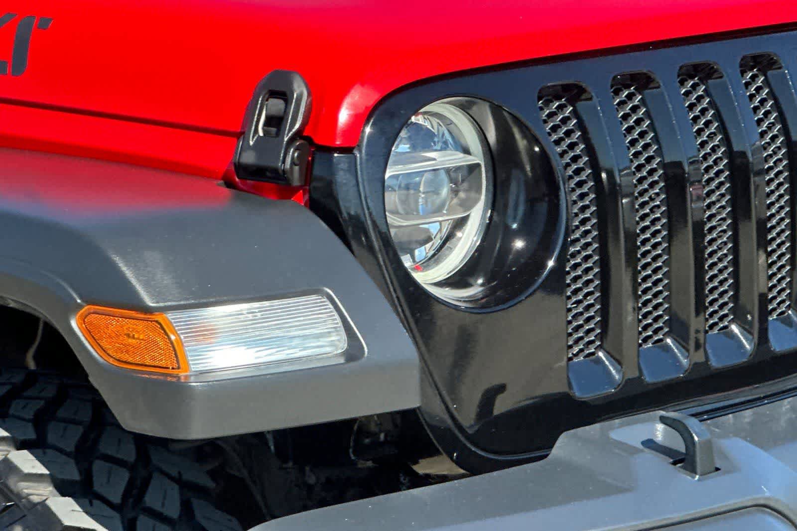 Used 2020 Jeep Wrangler Unlimited Sport AWD/4WD image 34