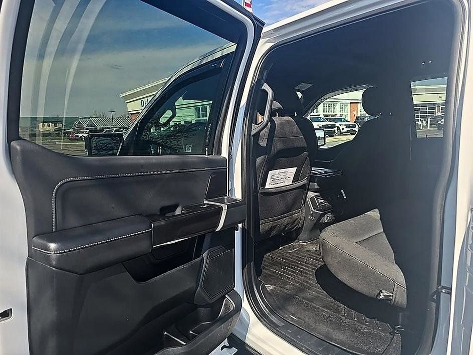 Used 2021 Ford F150 XLT w/ Equipment Group 302A High AWD/4WD image 31