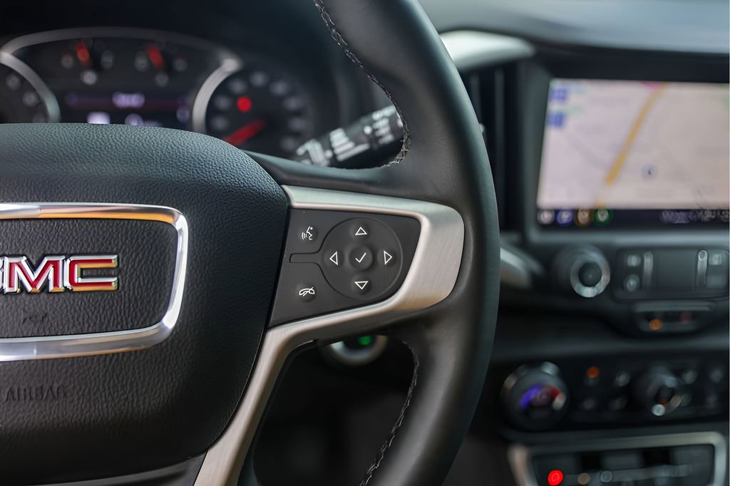 Used 2024 GMC Terrain SLT w/ Infotainment Package II AWD/4WD image 16