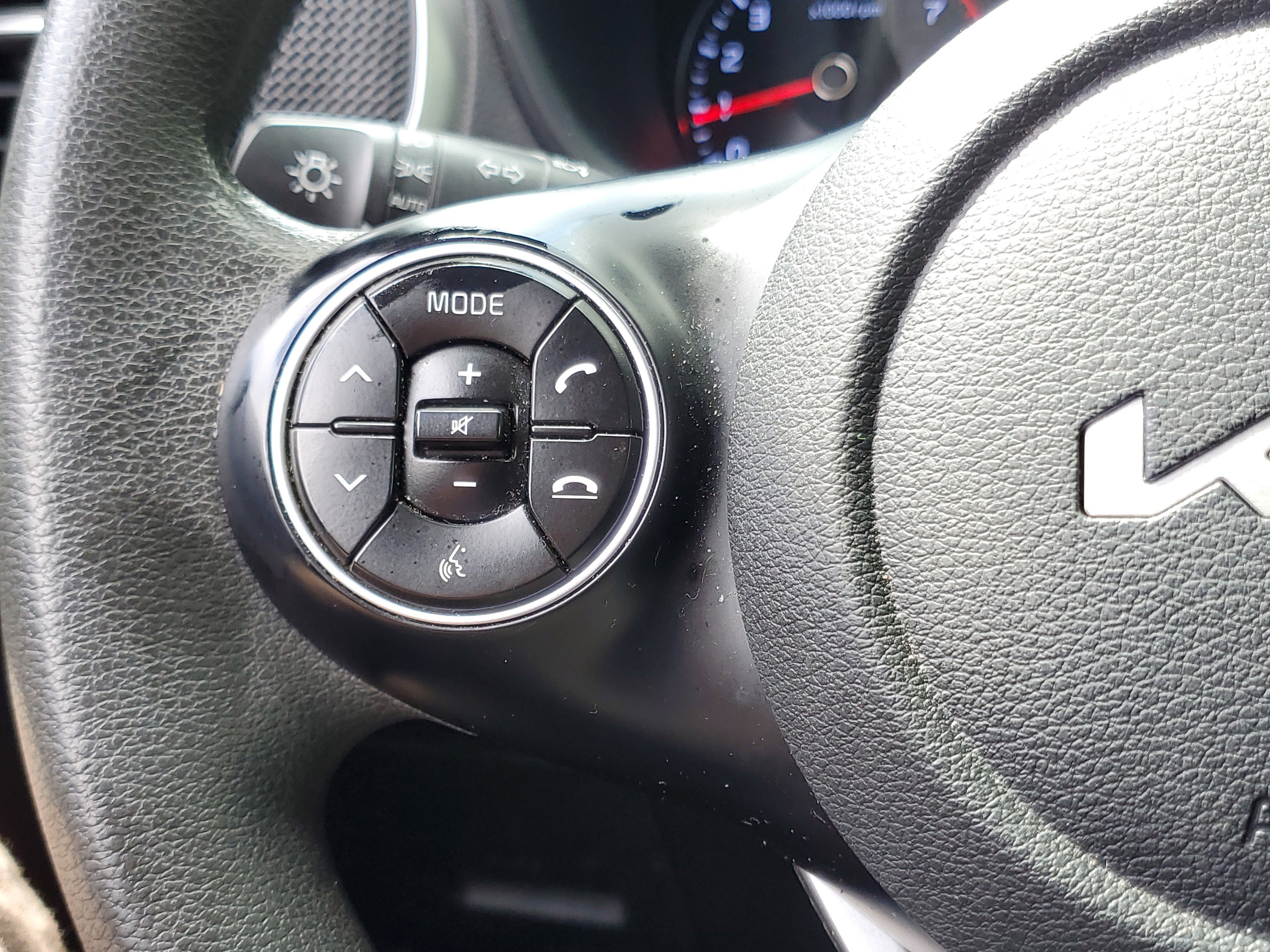 Used 2022 Kia Soul LX FWD image 21