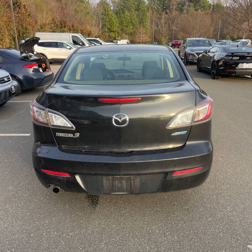 Used 2013 MAZDA MAZDA3 i Sport FWD image 7