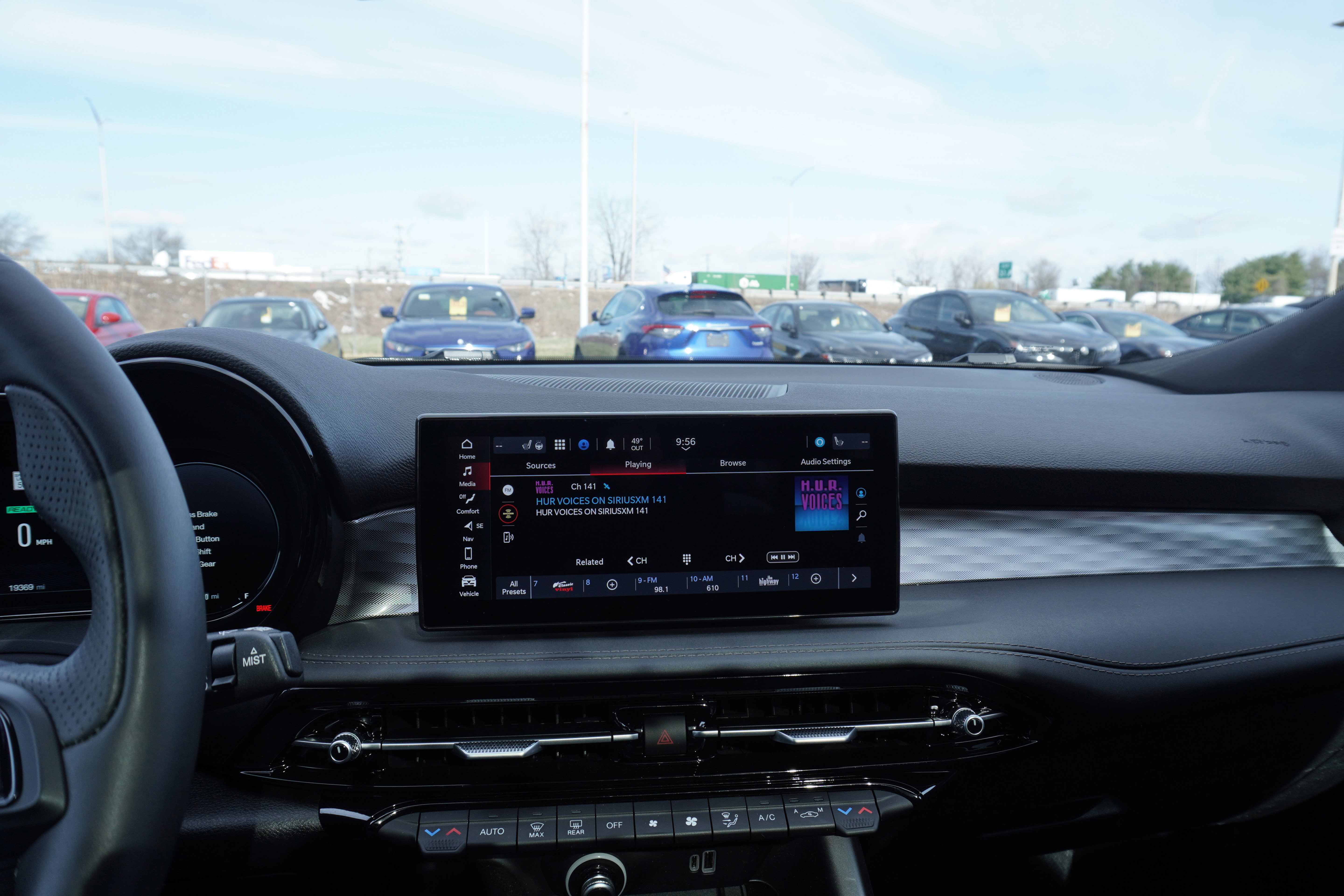 Used 2024 Alfa Romeo Tonale Ti image 12