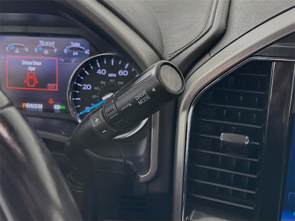 Used 2022 Ford F350 Platinum image 19