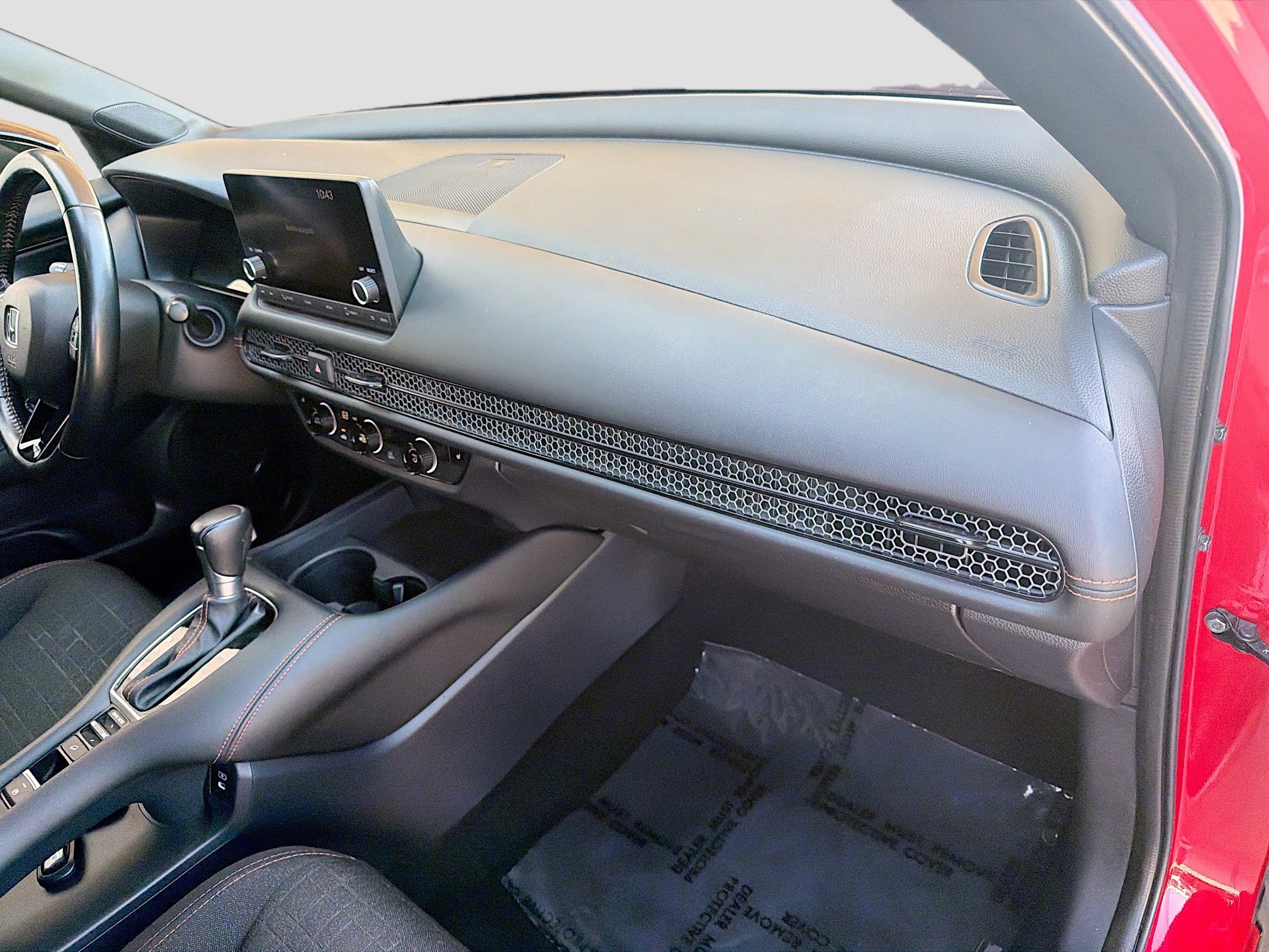 Used 2025 Honda HR-V Sport image 31