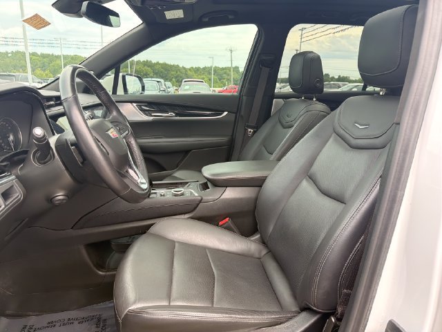 Used 2024 Cadillac XT6 Premium Luxury AWD/4WD image 22