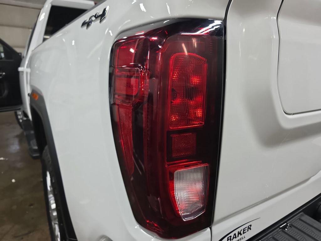 Used 2022 GMC Sierra 2500 SLE w/ SLE Convenience Package image 32