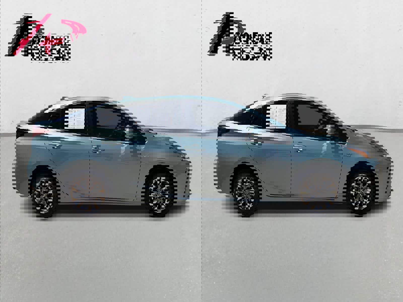 Used 2021 Toyota Prius Limited w/ Premium Convenience Package image 7