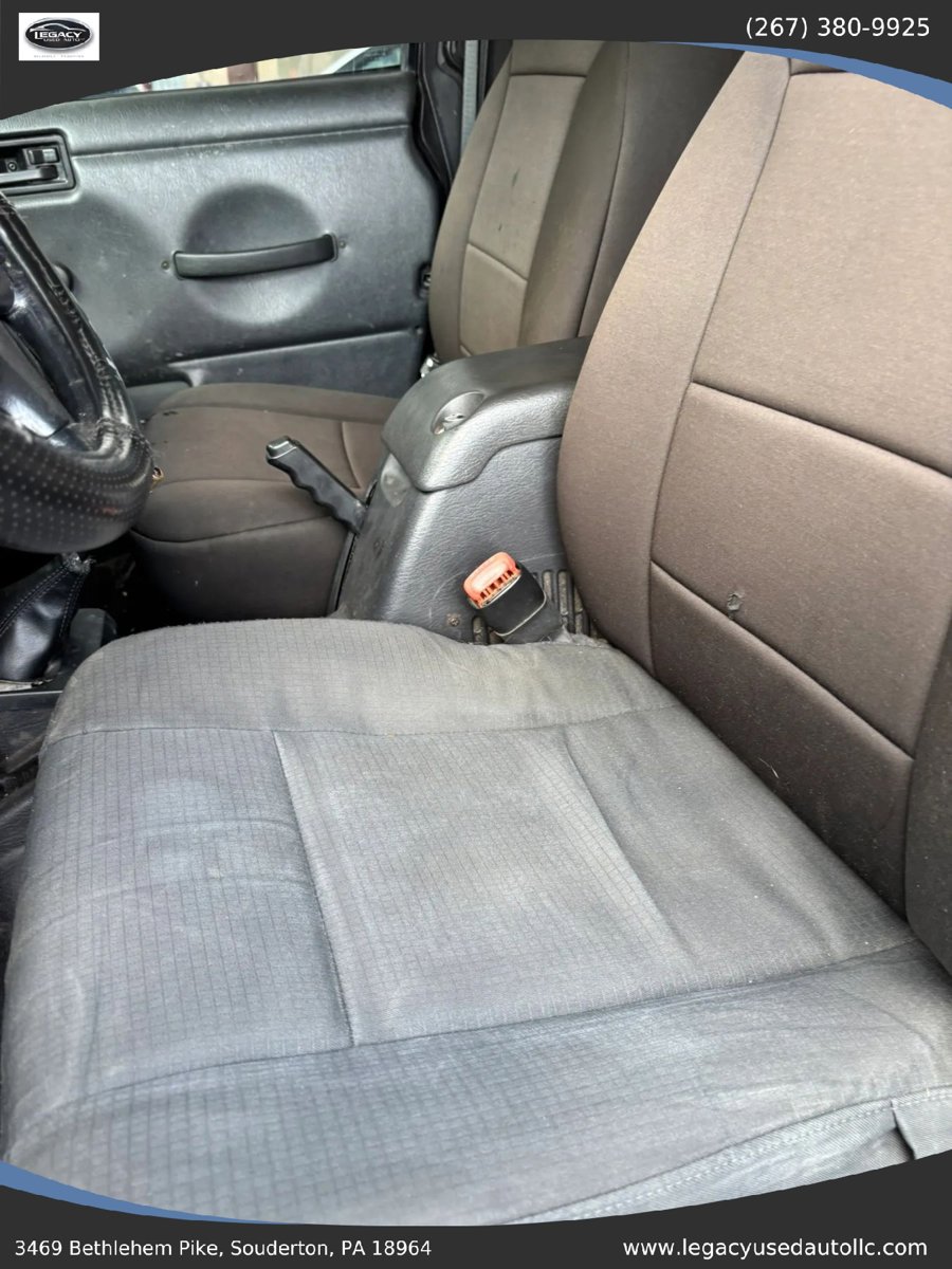 Used 2006 Jeep Wrangler X image 20